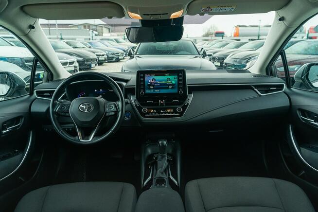 Toyota Corolla Comfort Style Tech Sedan Hybrid