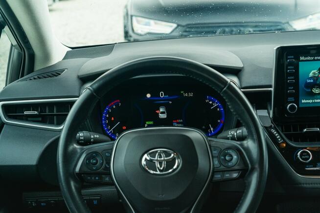 Toyota Corolla Comfort Style Tech Sedan Hybrid