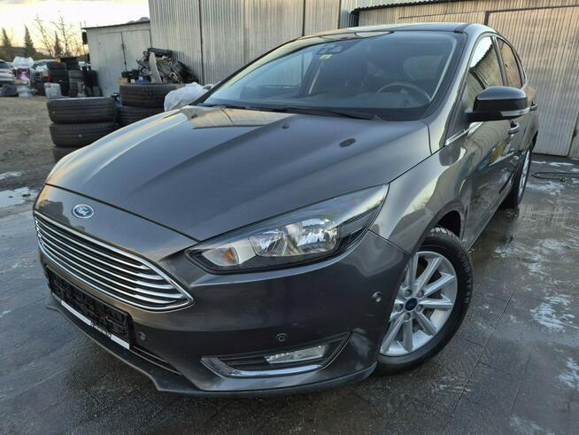 Focus 2.0 diesel Titanium 150km LED asystent NAVI 2016