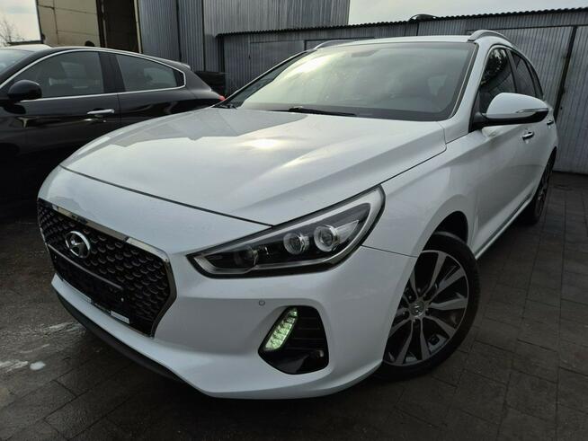Hyundai I30 1.6 CRDI 135km STYLE automat LED skóra NAVI asystent 2018