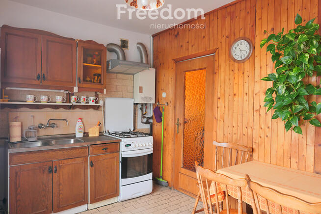 Dom w Jeleniej Górze + warsztat samochodowy