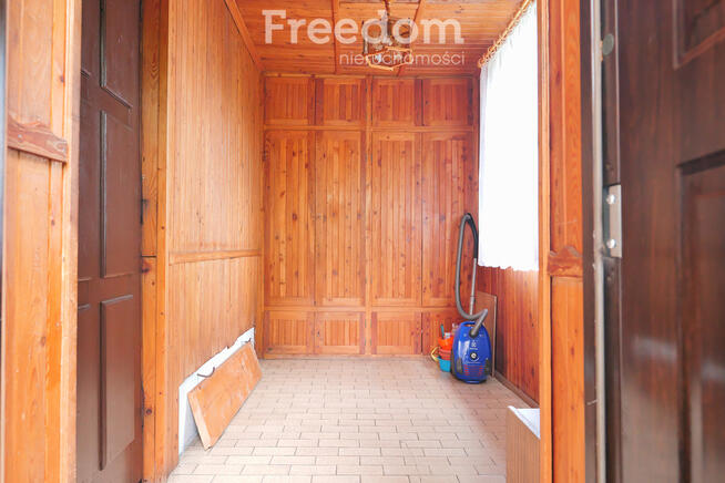 Dom w Jeleniej Górze + warsztat samochodowy