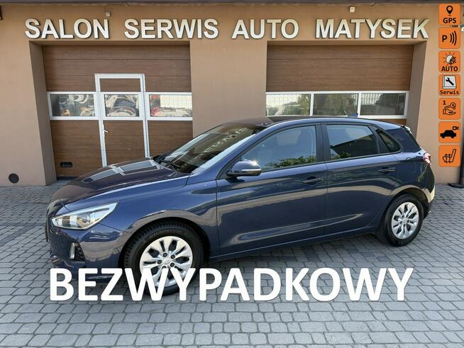 Hyundai i30 1,4 99KM  Klimatronik  Navi  Kamera  Serwis