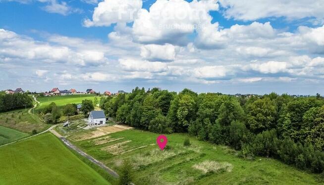 Działka z pozwoleniem, widokiem i mediami