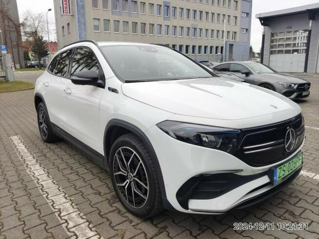 Mercedes EQA