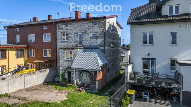 Bliźniak w świetnej lokalizacji