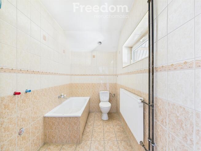 Bliźniak w świetnej lokalizacji