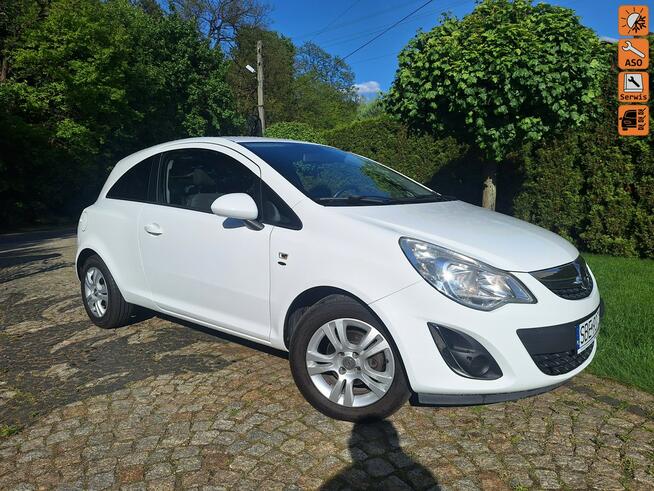 Opel Corsa Satellite