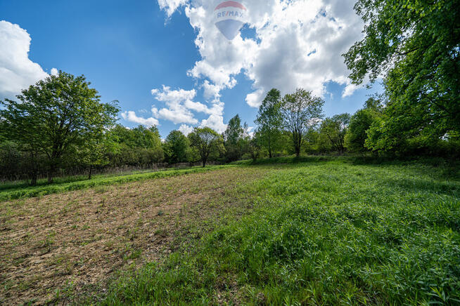 Działka budowlana w Zembrzycach