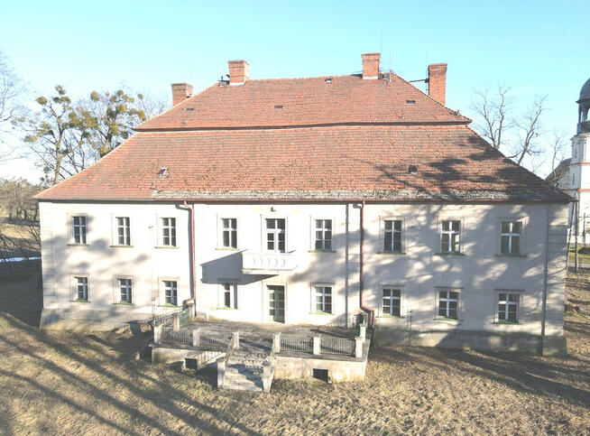 Na Sprzedaż Barokowy Dwór Biskupice, Opolskie.