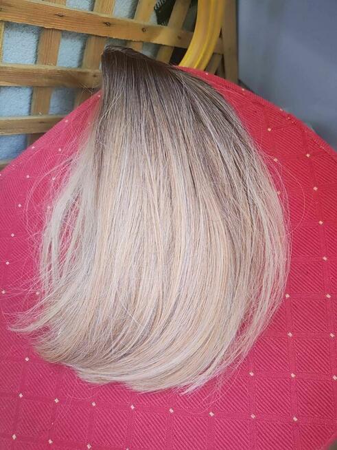 Peruka Ciemny blond pasemka Damska dla Kobiet krótkie włosy