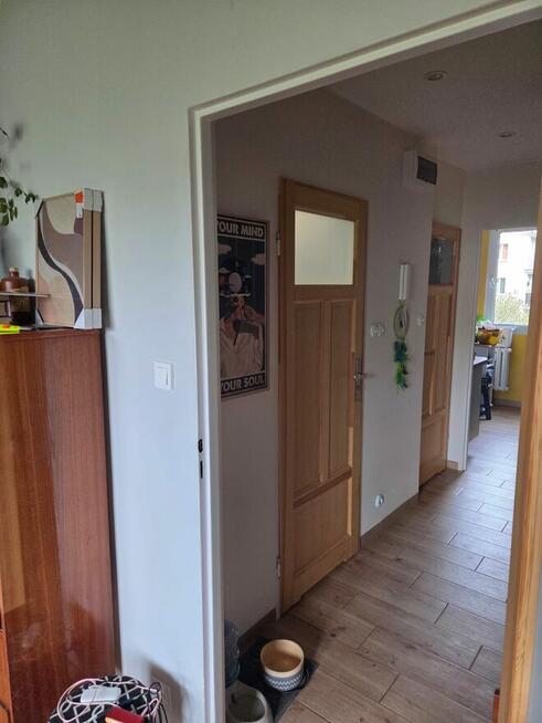 mieszkanie 3 pokojowe z balkonem - 2 piętro