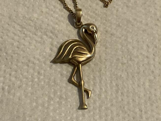 Złoty łańcuszek z zawieszką flamingo 375 pròba