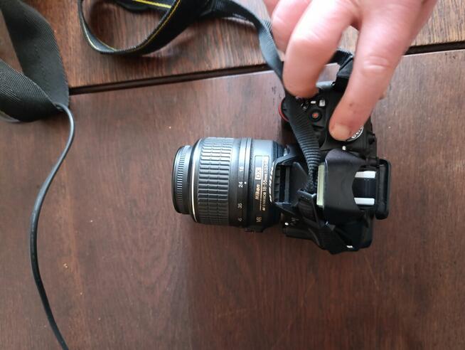 Nikon D3200 / obiektyw VR DX AF-S Nikkor 18-55 55-300