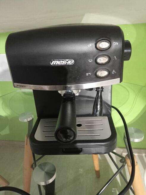Sprzedam Sprawny Ekspres Ciśnieniowy do Kawy Mesko Okazja