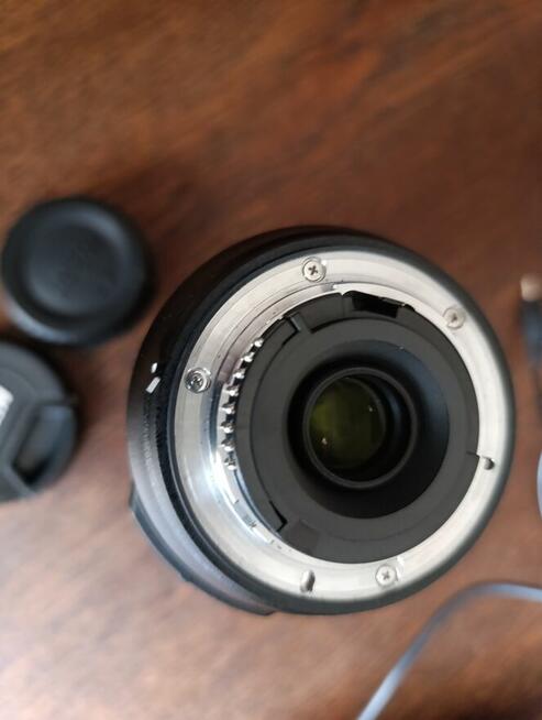 Nikon D3200 / obiektyw VR DX AF-S Nikkor 18-55 55-300