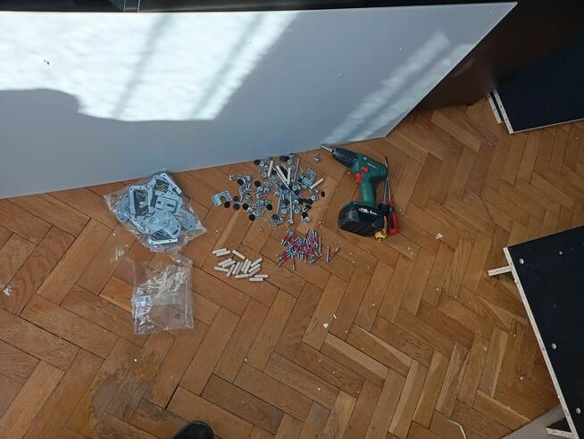 Złota rączka - naprawy, montaże, przeróbki