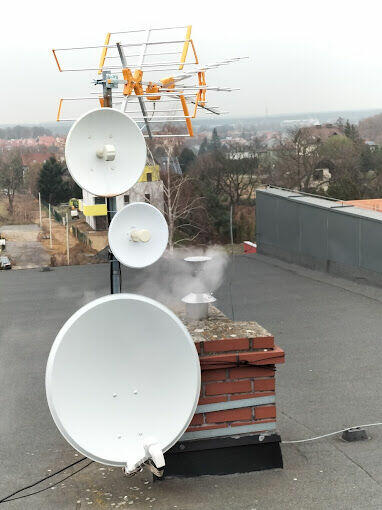 Montaż, ustawianie, naprawa anten satelitarnych oraz naziemn