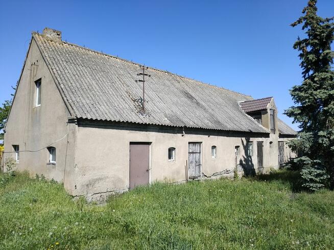Dom i 2 budynki gospodarcze, 5 km od Wrześni