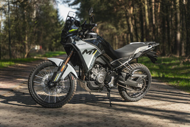 wypożyczalnia motocykli wynajem motocykla Yamaha tenere 700