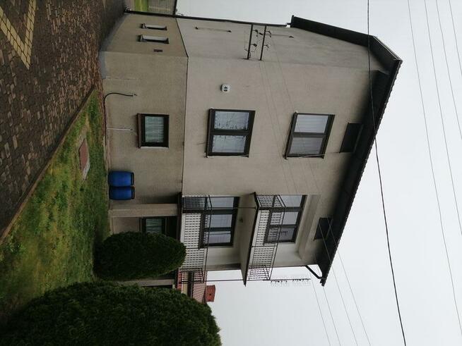 Sprzedam dom z działka i budynkami gospodarczymi