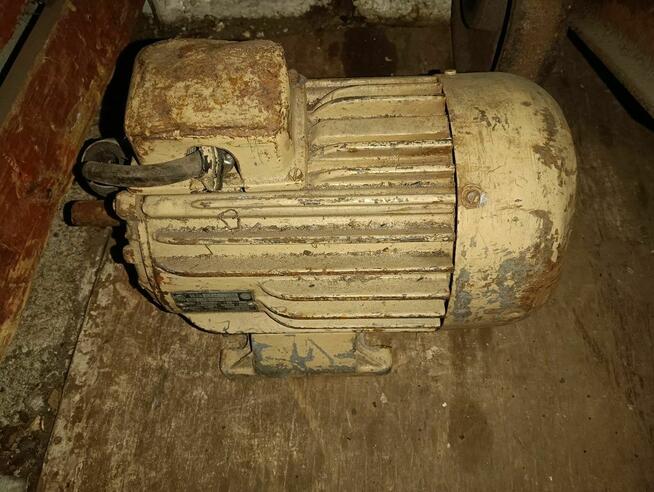 Sprzedam silnik siłowy 1.1 Kw
