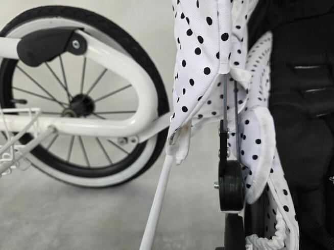 Nowy Powystawowy wózek dziecięcy Lameiro Retro 3w1 50% ceny