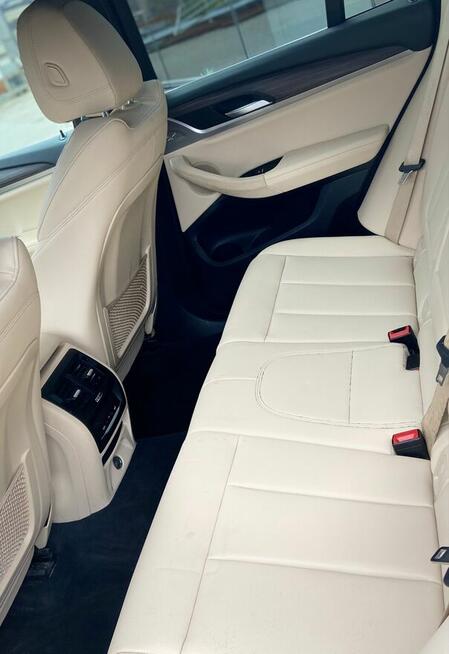 BMW X3 xDrive30i Luxury Line