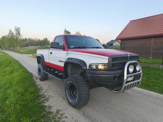 Sprzedam DODGE