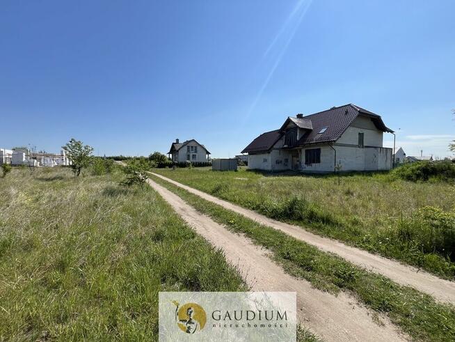 Działka pod zabudowę mieszkaniową I Skowarcz