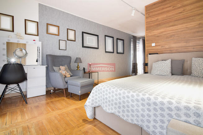 Piękny dwurodzinny dom w Libertowie- 8 pokoi