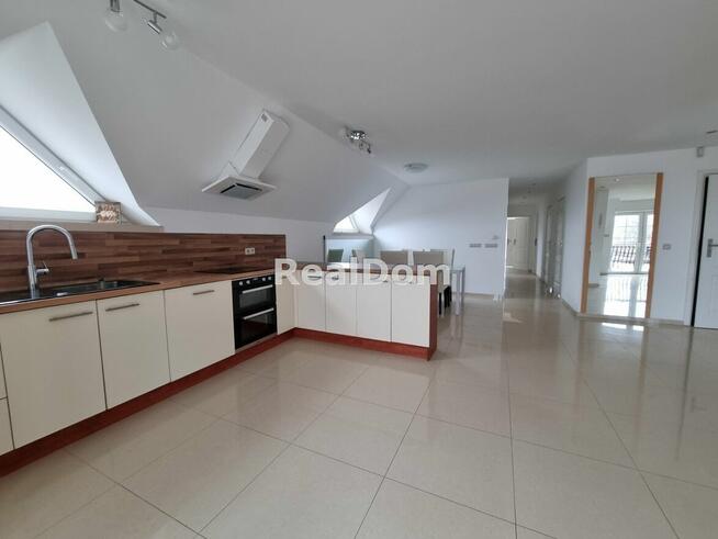 Dom Modlnica gm. Wielka Wieś