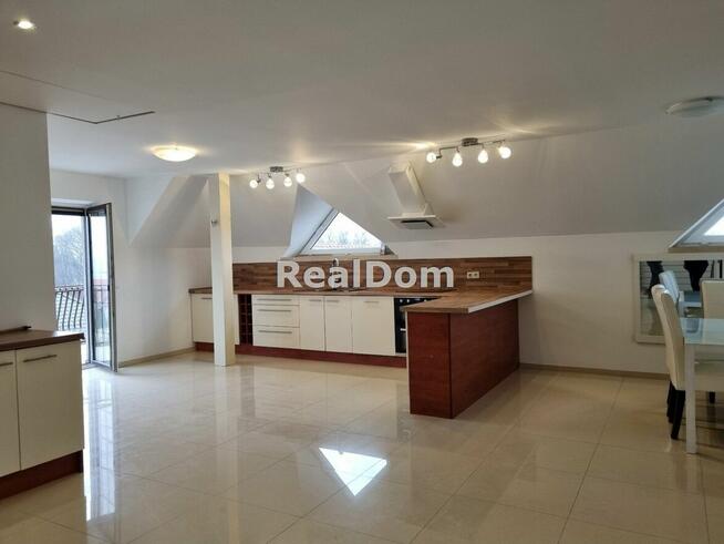 Dom Modlnica gm. Wielka Wieś