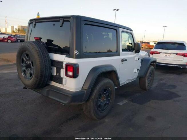 Wrangler Sport 4x4