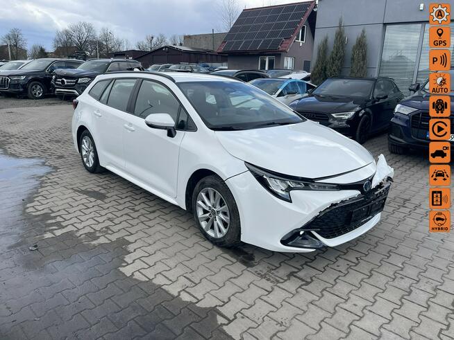 Toyota Corolla Hybryda Automat Klimatronik Virtual cockpit 140KM