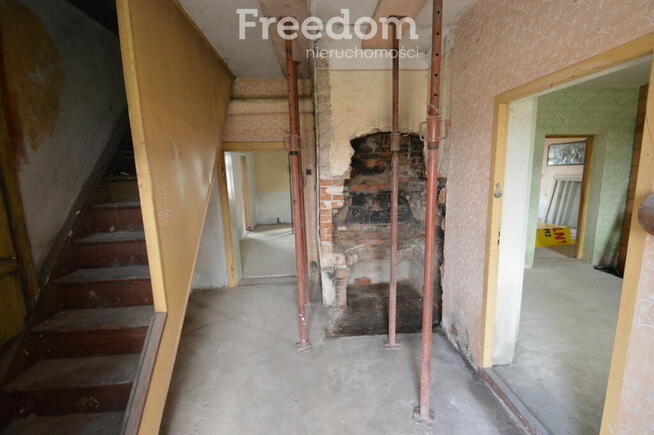 Dzialka inwestycyjno-budowlana w Dębiu