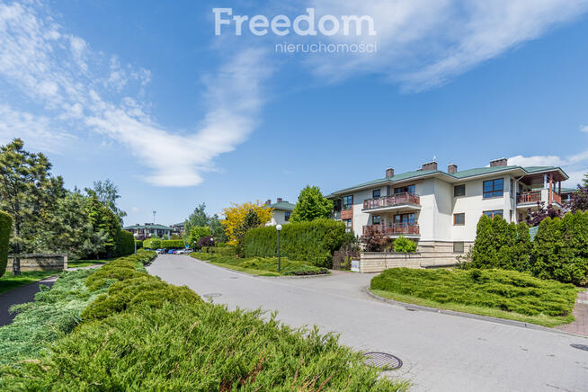 Prestiżowy apartament z ogrodem w sercu Konstancin