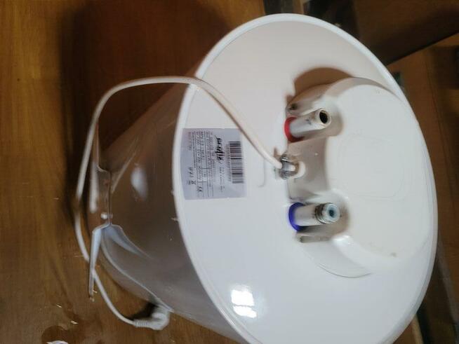 Sprzedam termę elektryczną na gwarancji rocznej