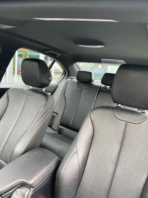 BMW Seria 3 330e M Sport