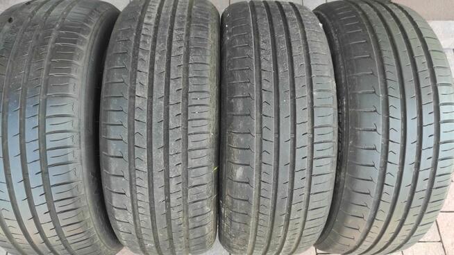 Opony letnie 215/55/17- 350 zł komplet polecam