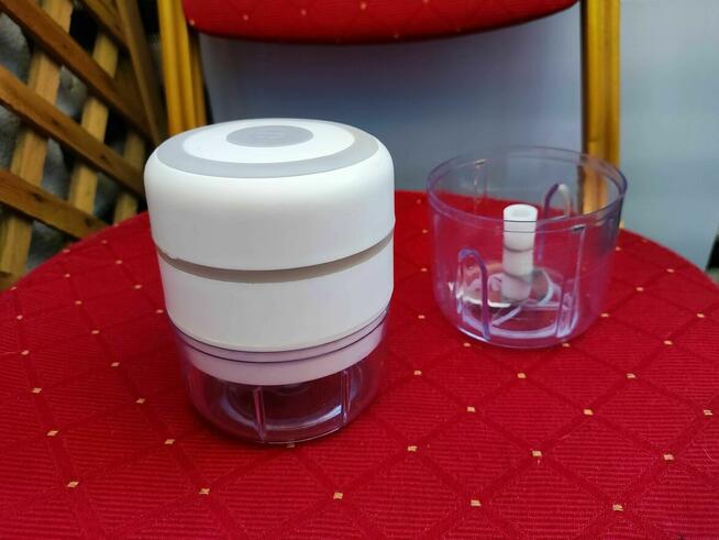 Rozdrabniacz malakser siekacz mikser elektryczny blender