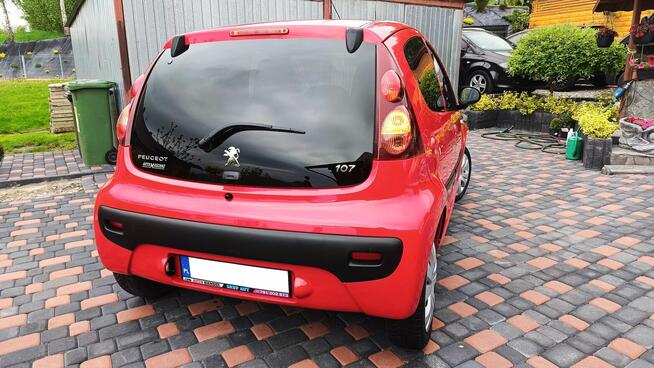 PEUGEOT 107 LIFT • 2013r. • 5 DRZWI • 1 WŁ • BENZYNA • KLIMA