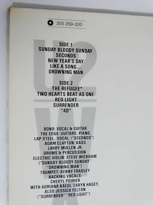 U2 - WAR Label: Island Records – 205 259-320 1983 r.