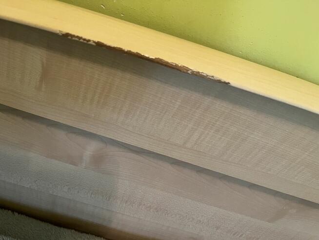 Łóżko z zestawem mebli do sypialni sprzedam