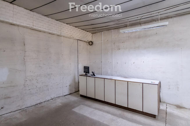 Budynek handlowo-magazynowy