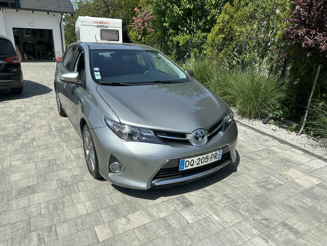 Toyota Auris Hybryda niski przebieg oryginalny lakier !!!