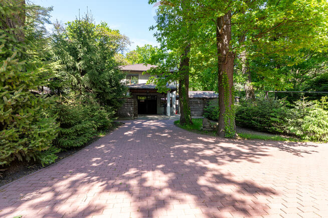 Willa Wandocława – przedwojenny szyk i prestiż