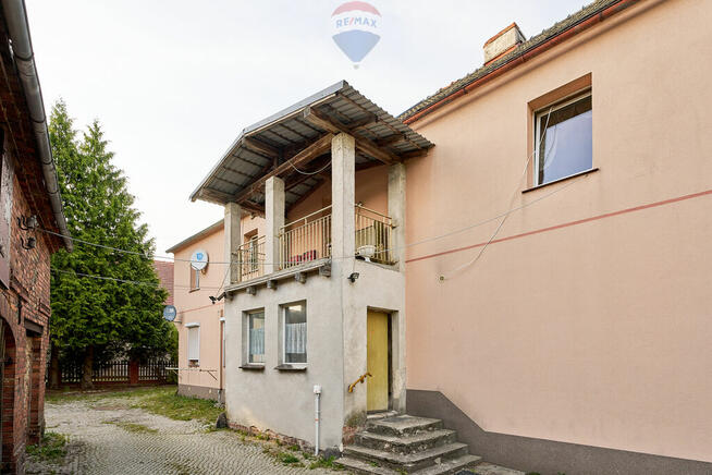 Działający lokal handlowo - usługowy, pow. 79,5 m²