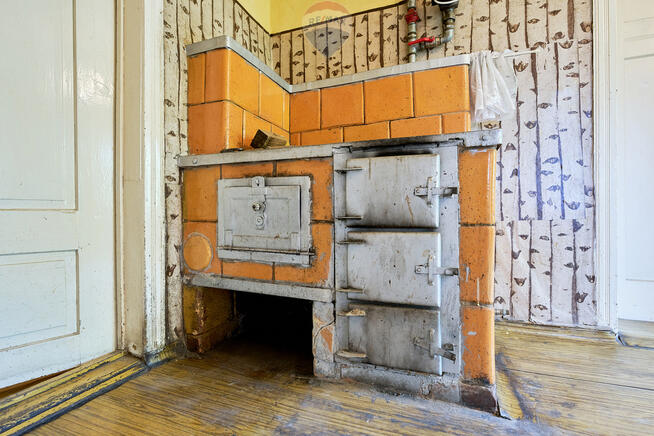 Mieszkanie do remontu, 6 pomieszczeń, pow. 73.5 m²