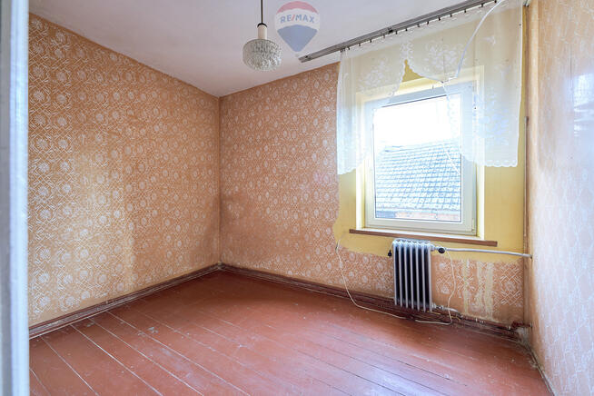 Mieszkanie do remontu, 6 pomieszczeń, pow. 73.5 m²